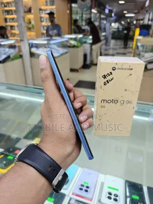 মোটররোলা জি৯৬ ১২৮ জিবি নীল