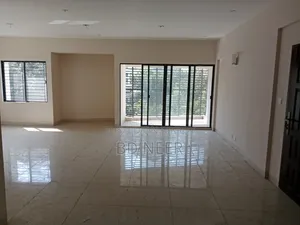 4 Bedroom Apartment in Gulshan for rent