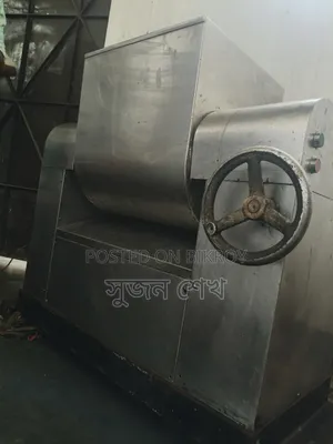 Biscuit dough mixer