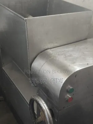 Biscuit dough mixer