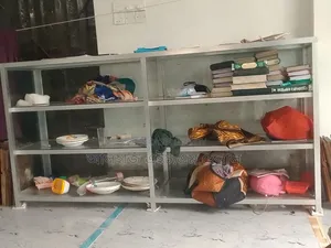 গ্লাস অ্যালুমিনিয়াম শেল্ফ