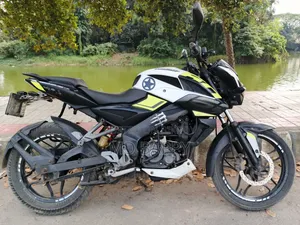 Bajaj Pulsar NS 160 2020 White