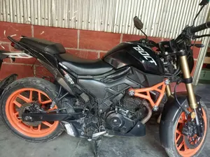 Runner Bolt 165R 2022 Black