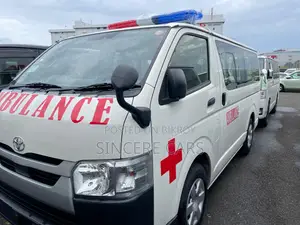 Toyota HiAce 2021 White
