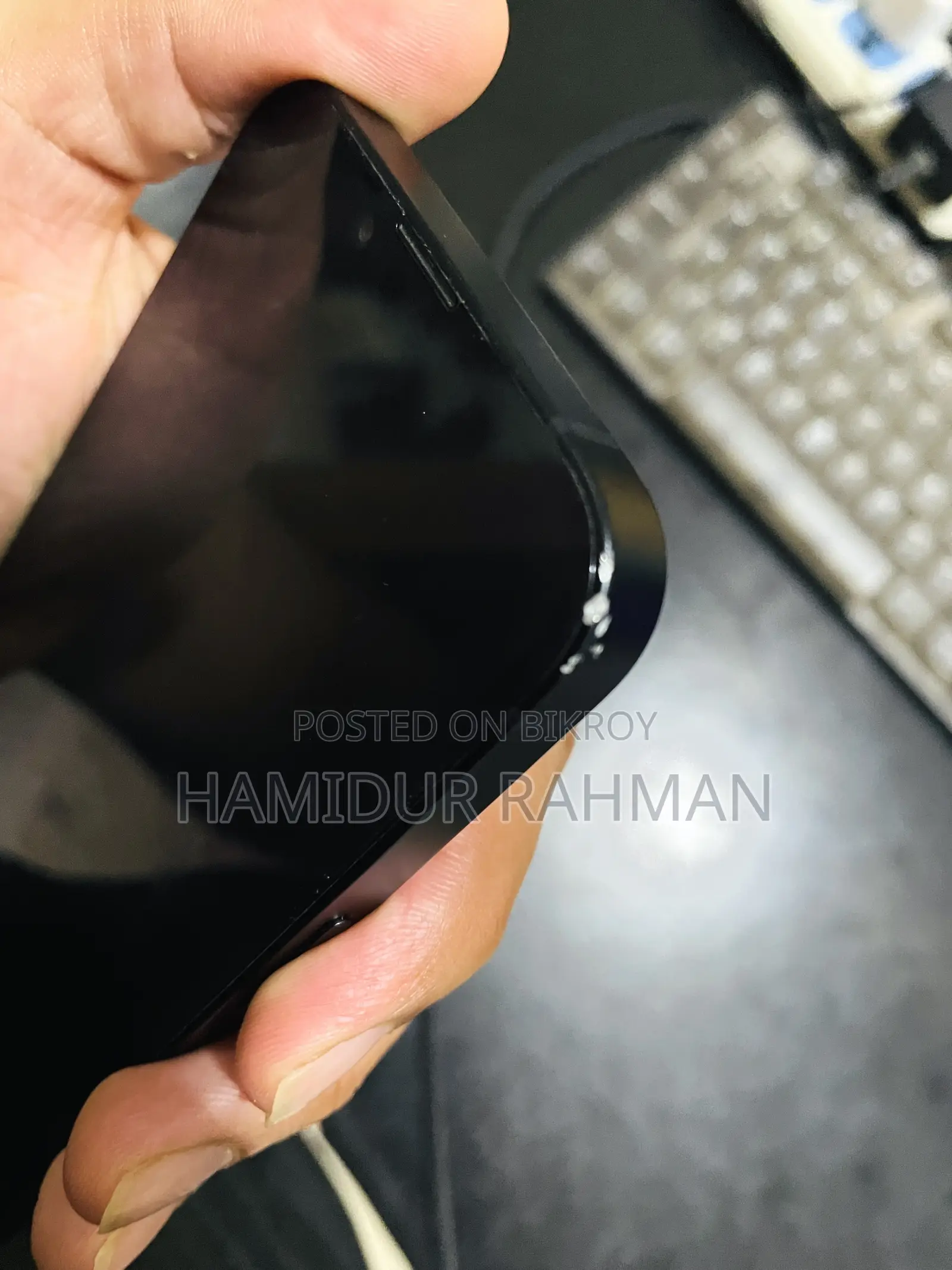 Apple iPhone 16e 128 GB Black
