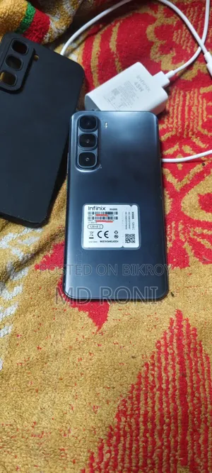 ইনফিনিক্স হট ৬০ প্রো+ ১২৮ জিবি ব্ল্যাক