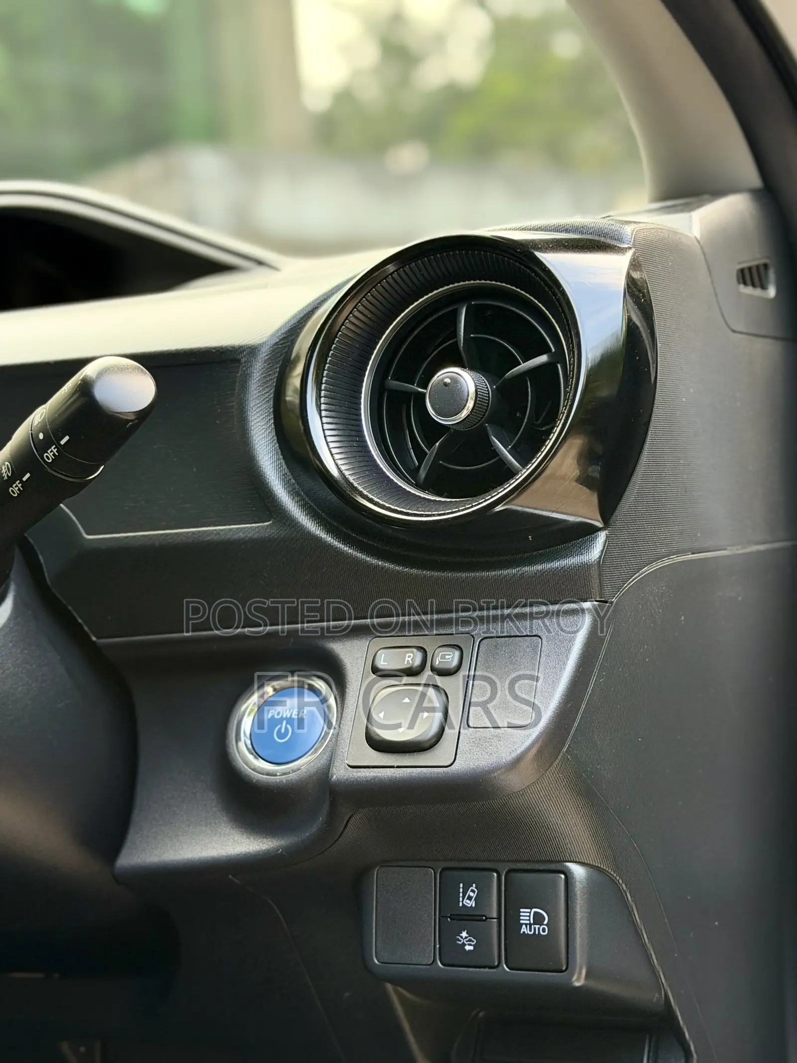 Toyota Aqua 2020 Silver