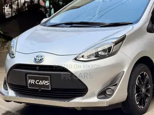 Toyota Aqua 2020 Silver