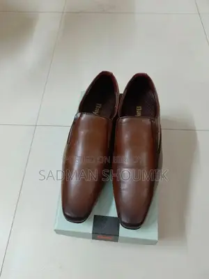 বেই ব্রাউন ফরমাল জুতো (মাত্র ৩ দিন ব্যবহৃত)