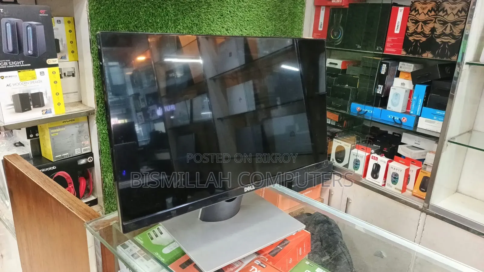 ডেল ২২ ইঞ্চি বর্ডারলেস মনিটর ফুল ফ্রেশ