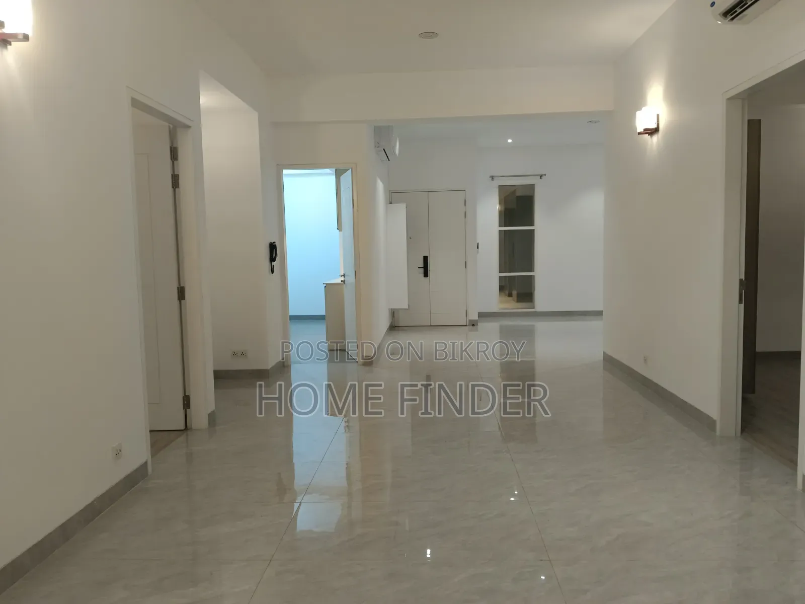 4 Bedroom Apartment in Gulshan for rent