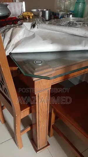 ৬ সিটার ডাইনিং টেবিল