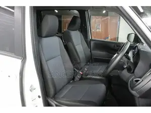 Toyota Noah 2022 White