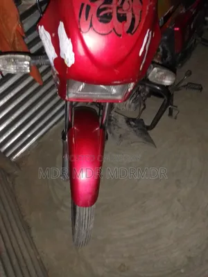 ওয়ালটন লিও ৯০ ২০১১ লাল
