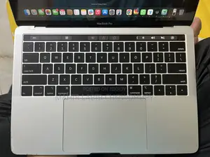 Laptop Apple MacBook Pro 2018 16GB Intel Core i7 SSD 512GB