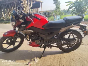 TVS Raider 125 2022 Red