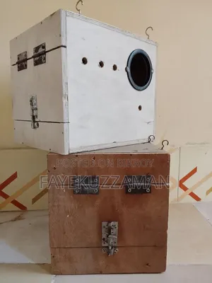 Cockatiel Bird Breeding Box Completely New