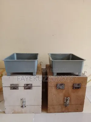 Cockatiel Bird Breeding Box Completely New
