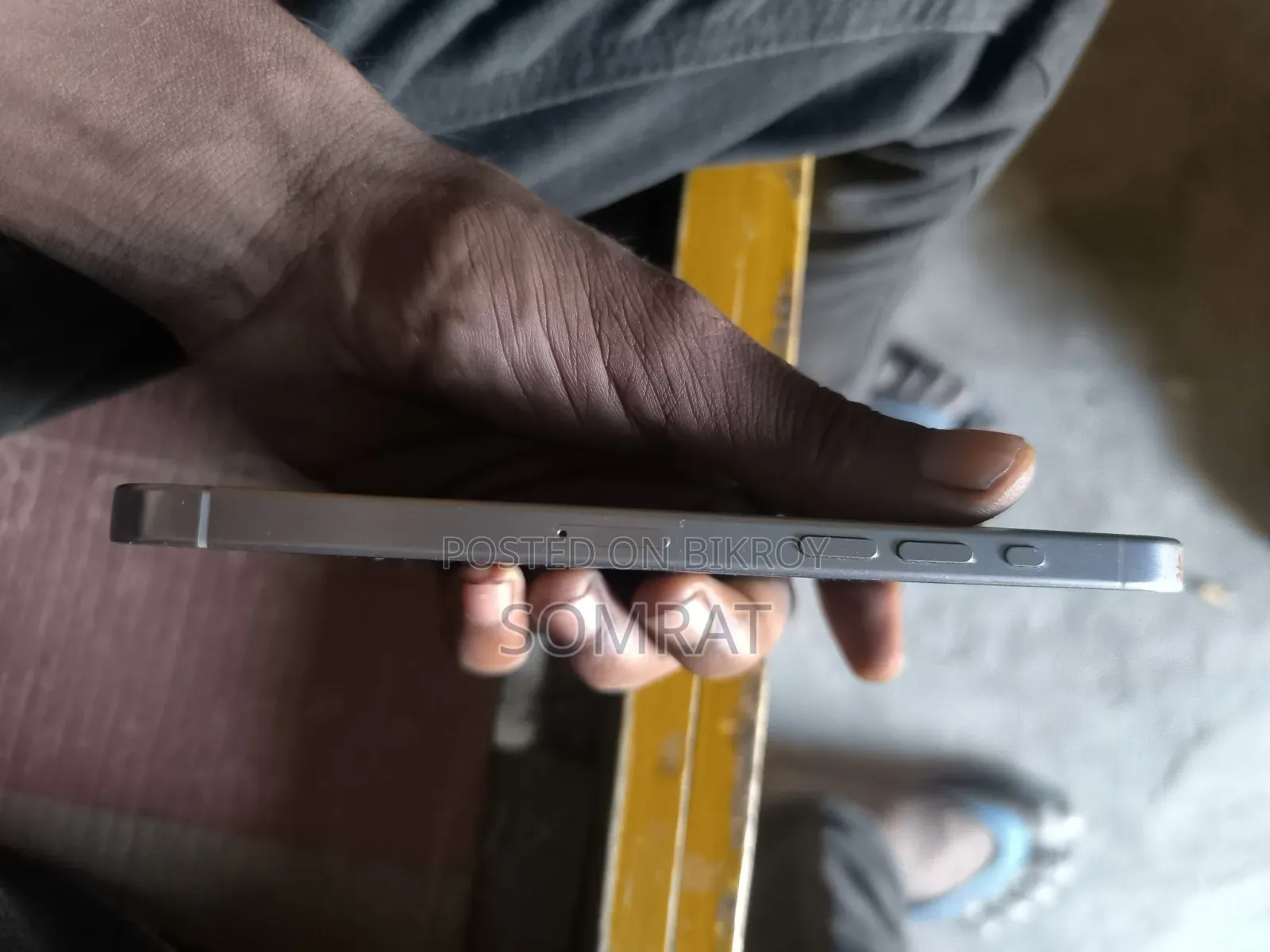 অ্যাপল আইফোন ১৫ প্রো ম্যাক্স ২৫৬ জিবি