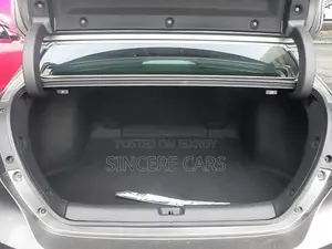 Honda Insight 2021 Gray