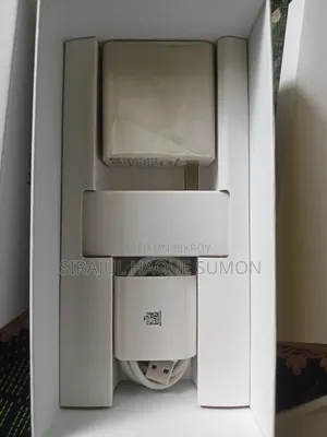 অনার ২০০ ৫১২ জিবি হোয়াইট