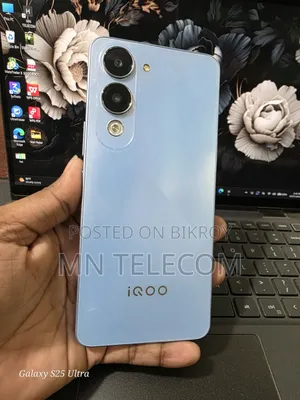 iQOO 128 GB Purple