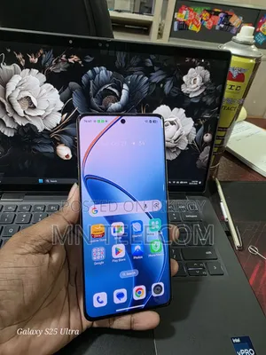 Realme 12 Pro+ 256 GB Blue