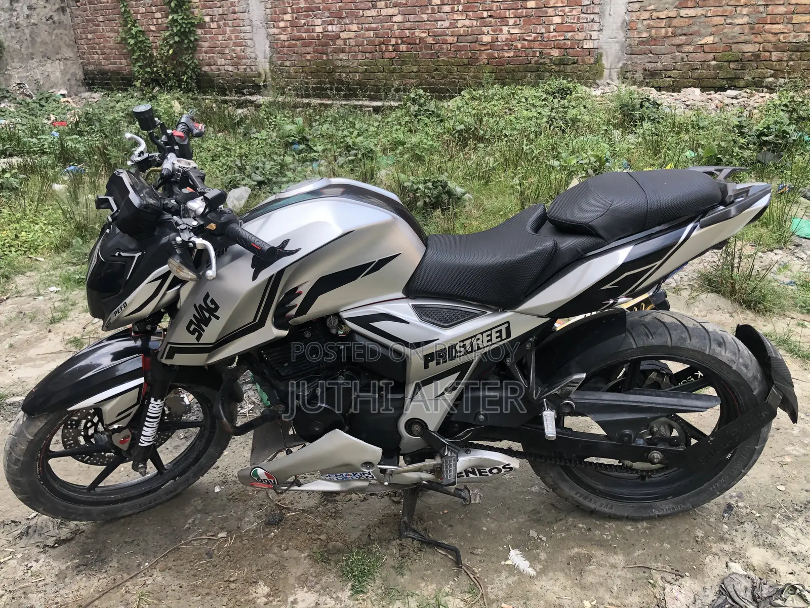 TVS Apache 160 4V 2020 Silver