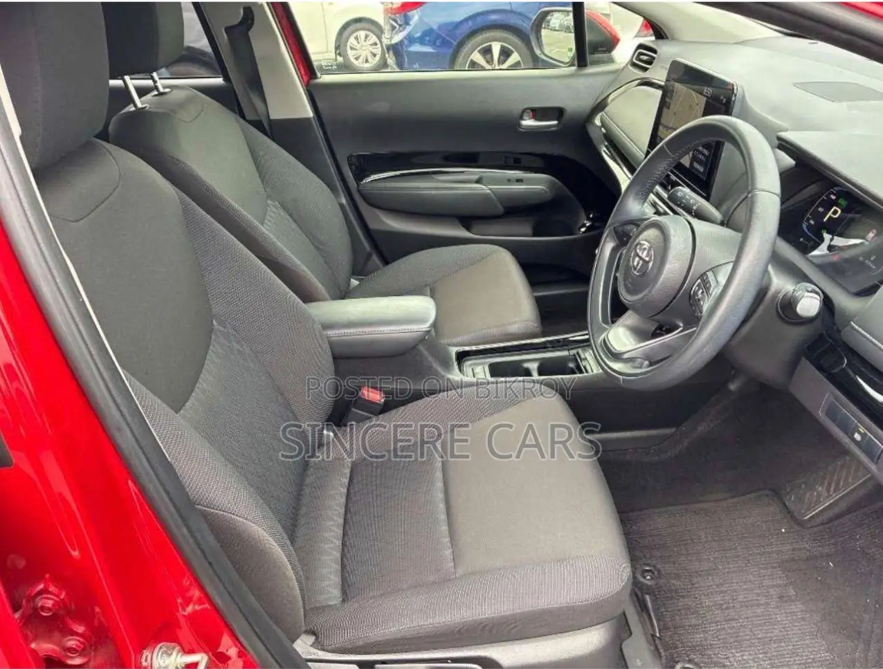 Toyota Aqua 2021 Red