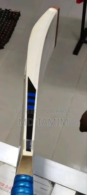 Customized Cricket Bat