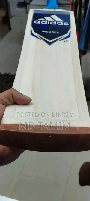 Customized Cricket Bat
