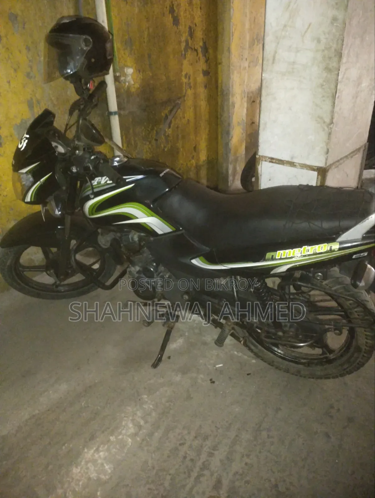 টিভিএস মেট্রো ২০১৭ কালো