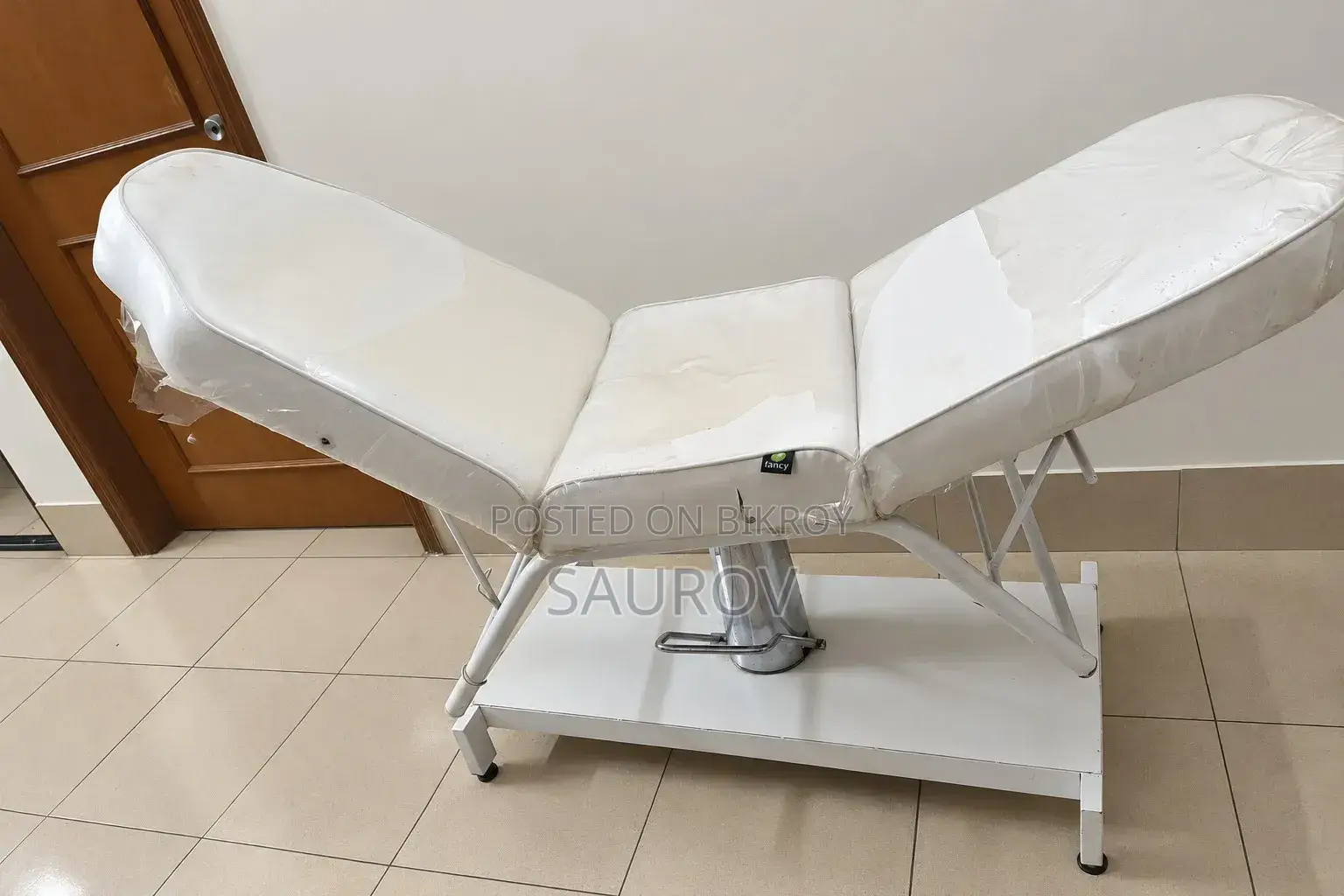 Salon Furniture