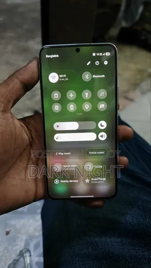 নিউ স্যামসাং গ্যালাক্সি এস২২ ৫জি ২৫৬ জিবি হোয়াইট