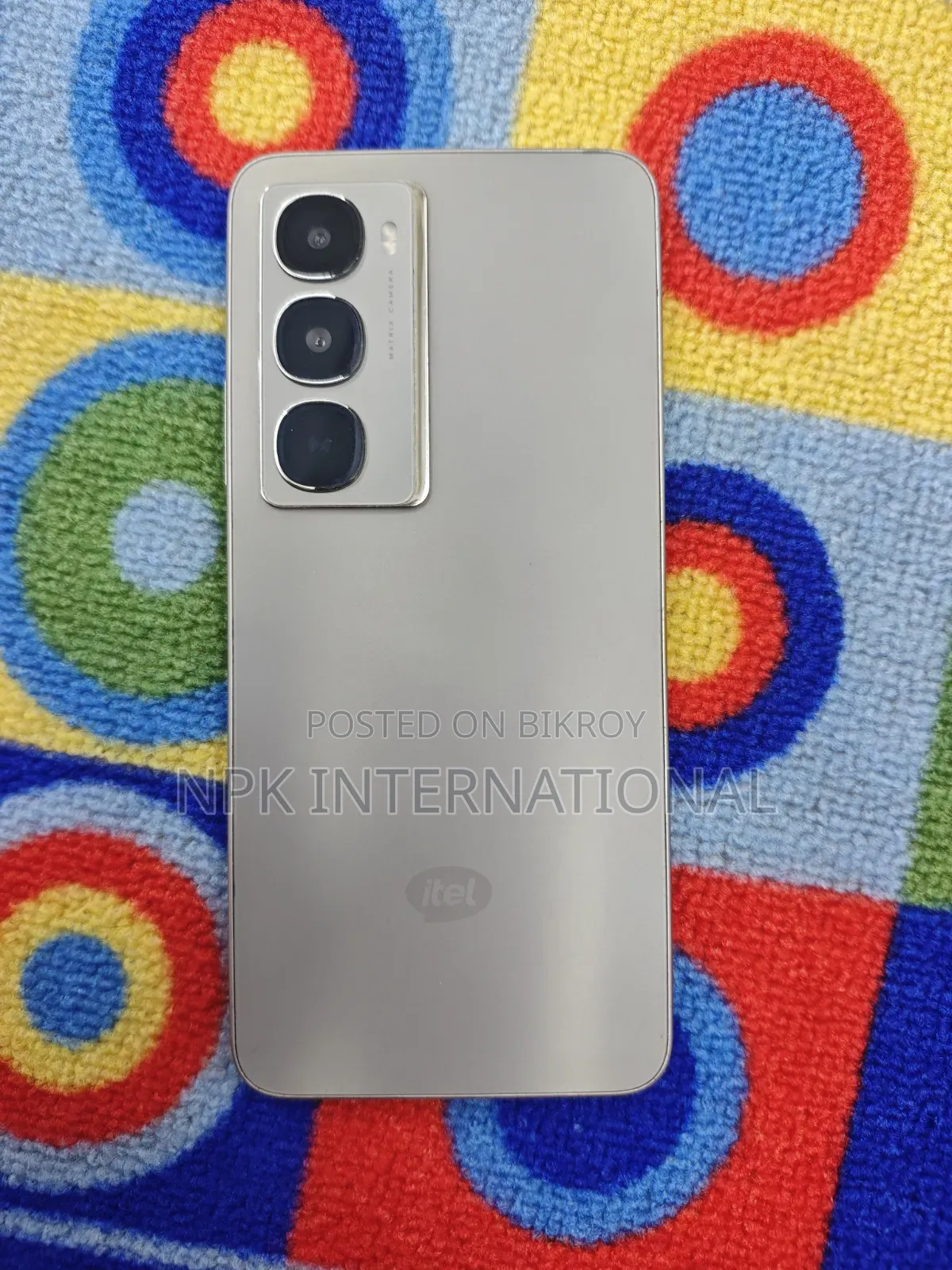 Itel City 100 128 GB Silver