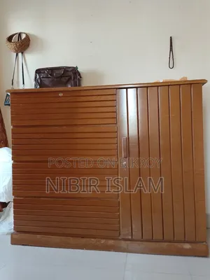 Almirah for Sale