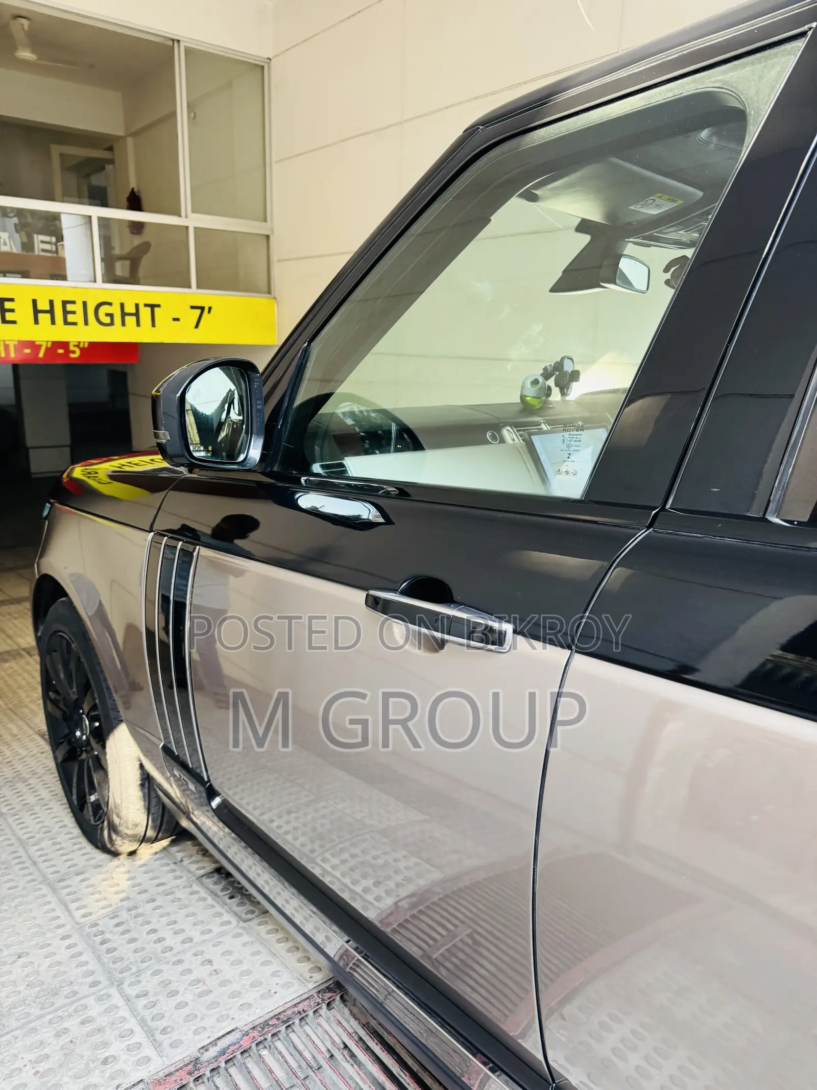 Land Rover Range Rover 2018 Black
