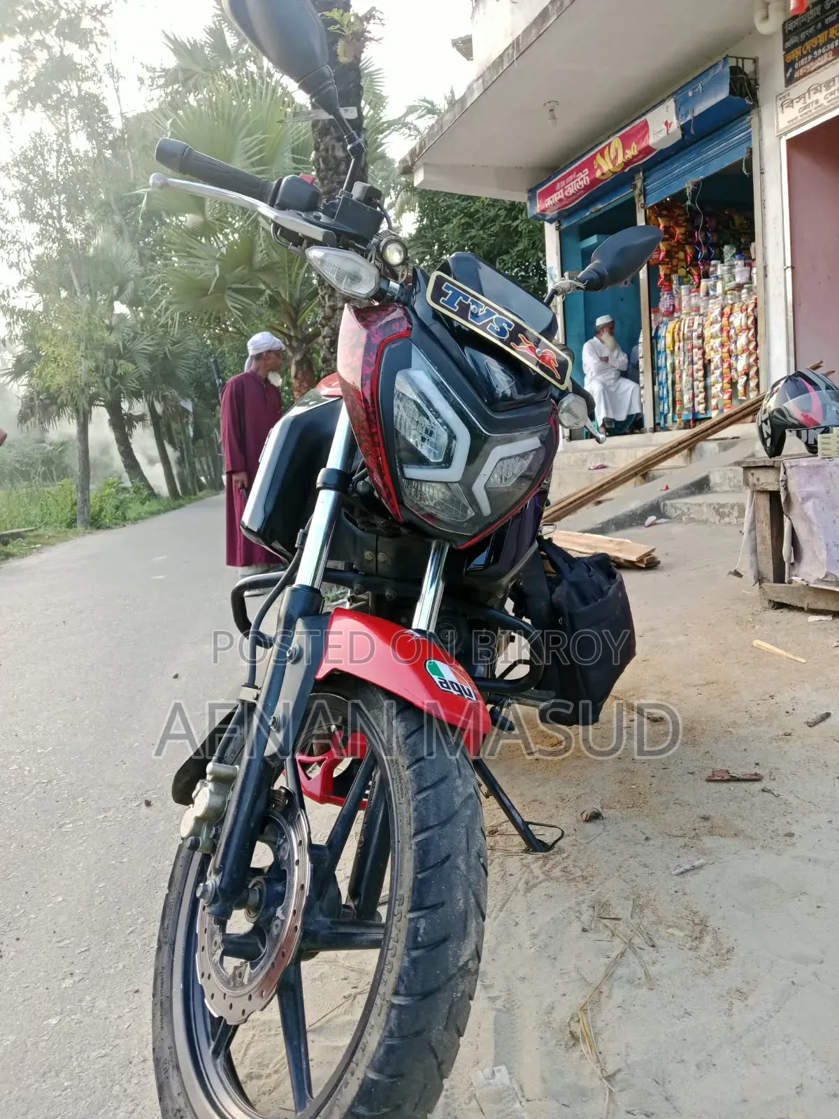 TVS Raider 125 2022 Red
