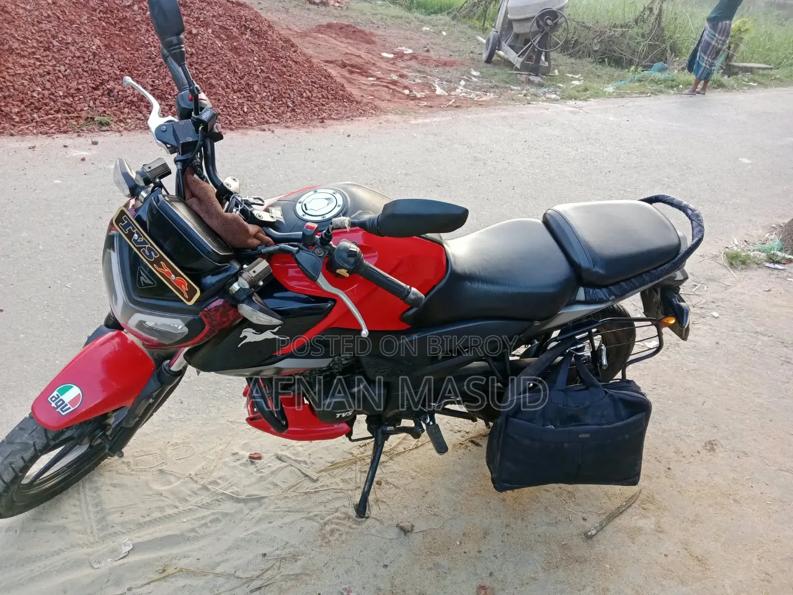 TVS Raider 125 2022 Red