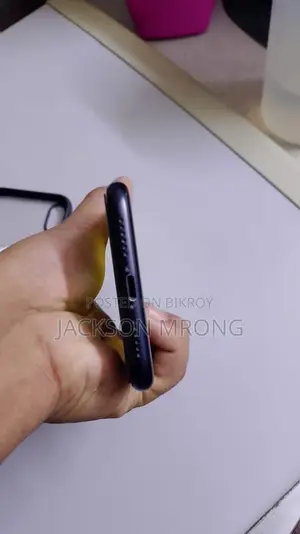 Apple iPhone XR 128 GB Black