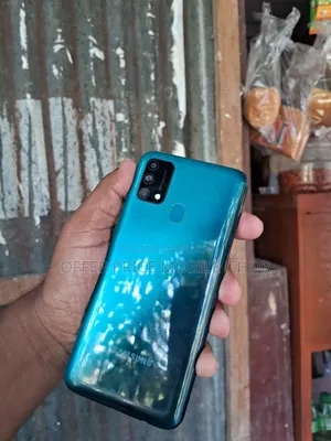 Samsung Galaxy F41 128 GB Blue