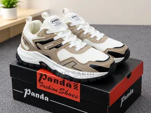 New Trendy Sneaker