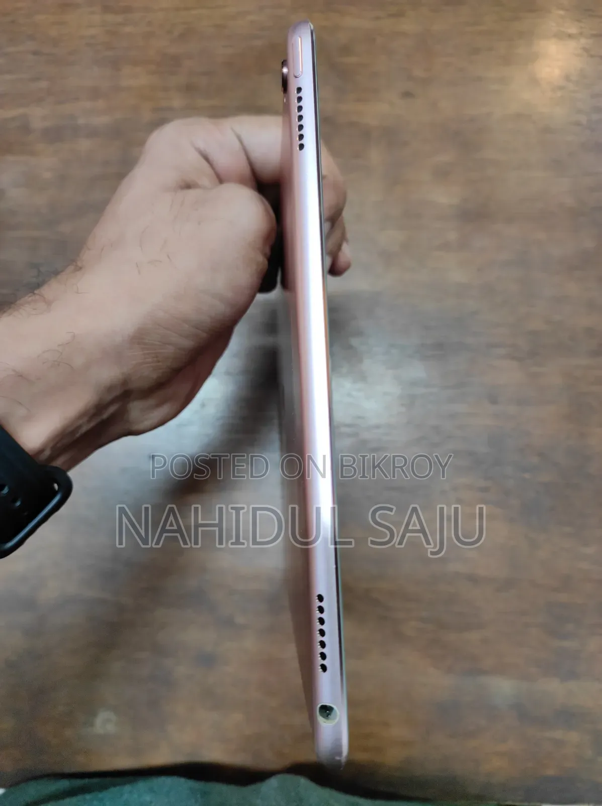 অ্যাপল আইপ্যাড প্রো ৯.৭ (২০১৬) ১২৮ জিবি গোল্ড