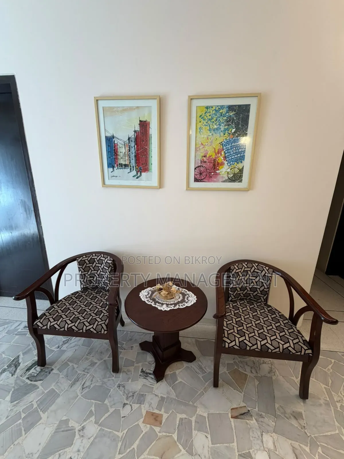 বারিধারায় ৩টি শয়নকক্ষ বিশিষ্ট ফার্নিশড অ্যাপার্টমেন্ট ভাড়ার জন্য