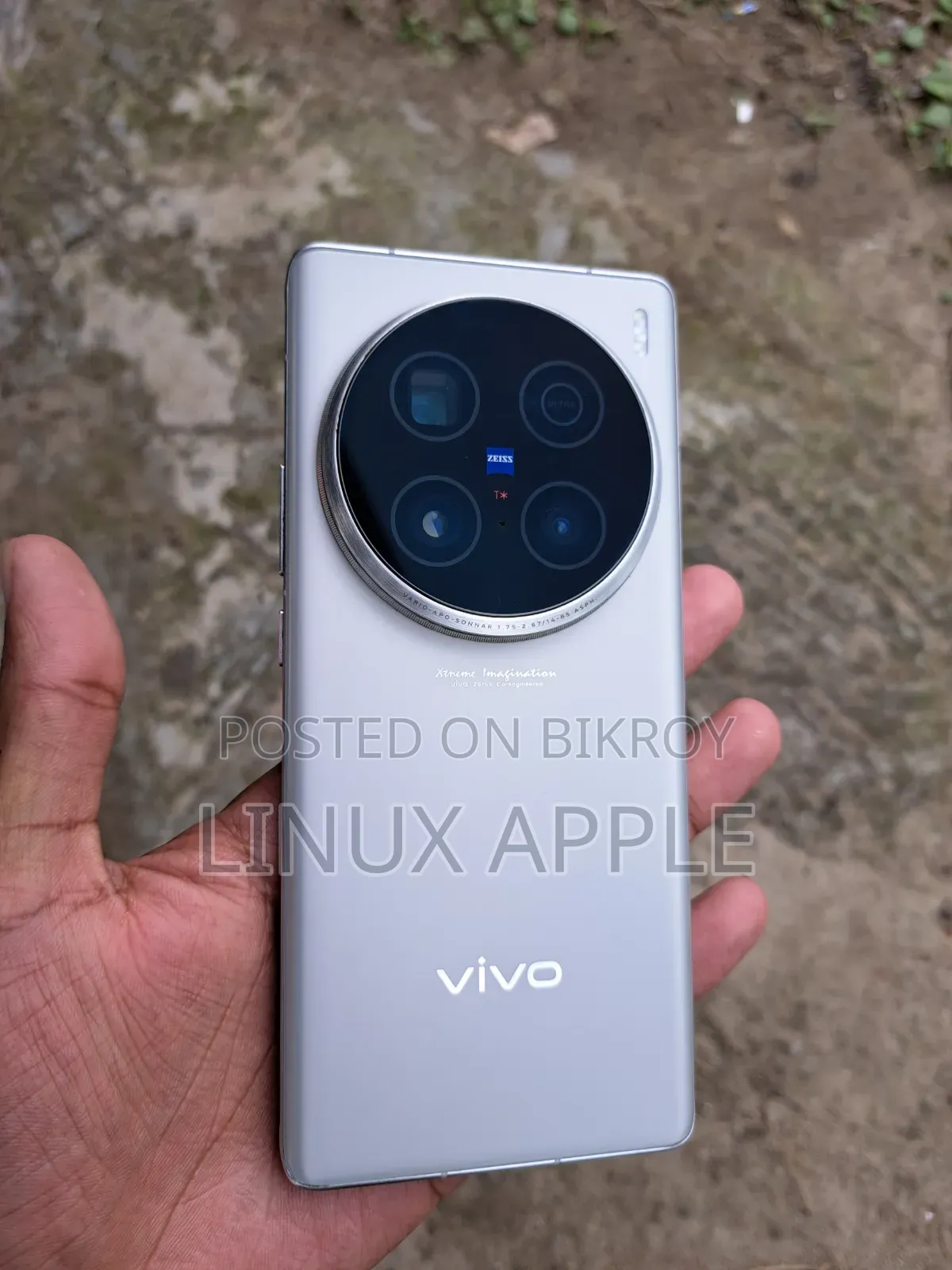 ভিভো এক্স১০০ আল্ট্রা ৫১২ জিবি