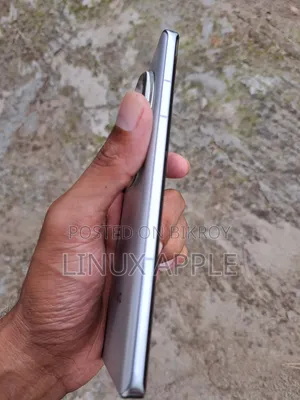 ভিভো এক্স১০০ আল্ট্রা ৫১২ জিবি