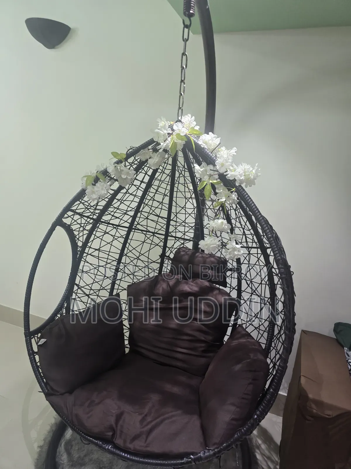 I will sell a wonderful rocking/hanging chair (swing) that I used.