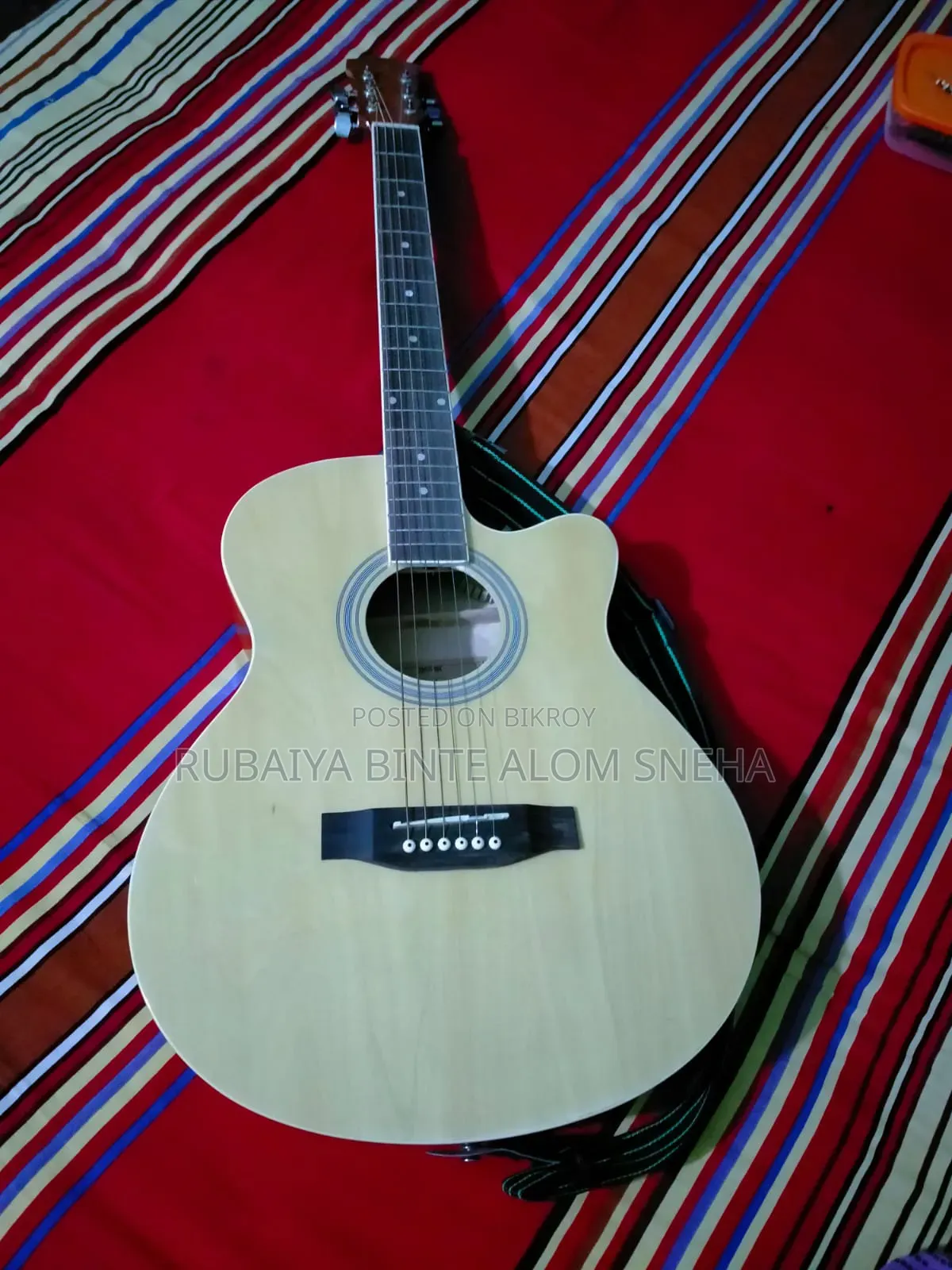 Guitar for sale