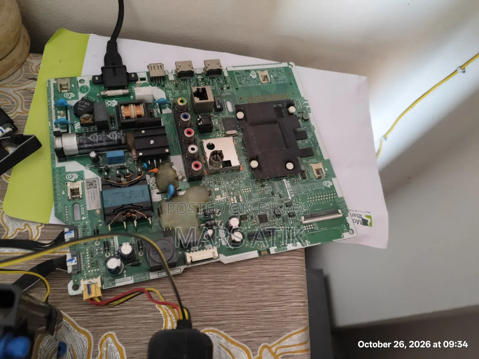 Samsung 32" Smart TV Motherboard Speaker