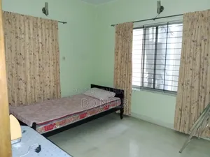 গুলশানে ৩ বেডরুমের ফার্নিশড অ্যাপার্টমেন্ট ভাড়ার জন্য